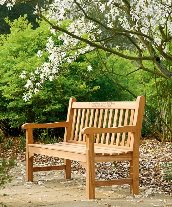 BT_Glenham Bench_Lifestyle_800x1000